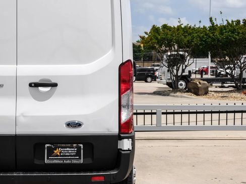 Used 2023 Ford Transit 250 Medium Roof AWD w/ Load Area Protection Package image 43