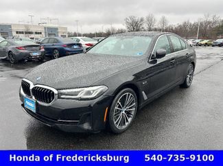 Used 2023 BMW 530e xDrive video 1