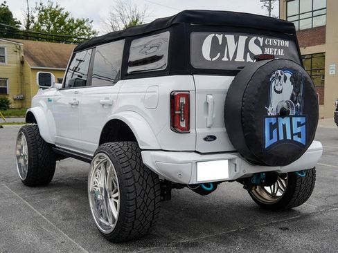 Used 2022 Ford Bronco Badlands AWD/4WD image 4