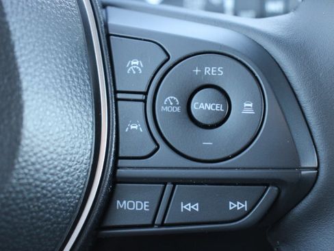 Certified 2026 Toyota Corolla Cross AWD Hybrid w/ Convenience Package image 27