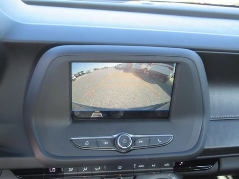 Used 2019 Chevrolet Camaro LT image 21