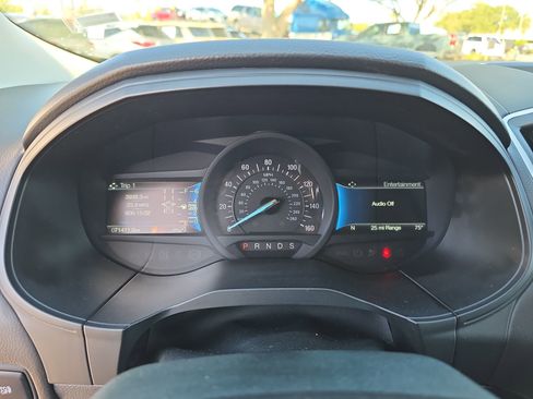 Used 2024 Ford Edge SEL image 29