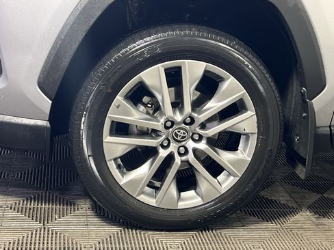 Used 2024 Toyota RAV4 XLE Premium image 12