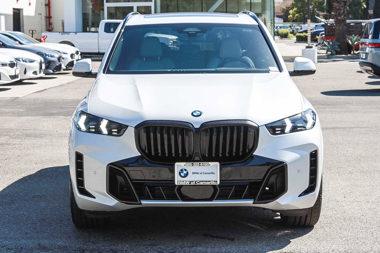 Used 2026 BMW X5 xDrive40i w/ M Sport Package AWD/4WD image 2