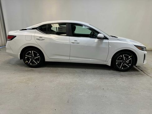 New 2025 Nissan Sentra SV w/ All-Weather Package image 8