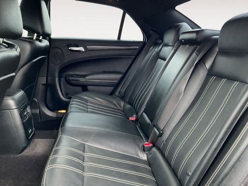 Used 2016 Chrysler 300 S image 24