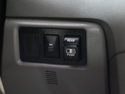 Used 2012 Toyota Tundra 2WD Double Cab w/ TRD Off-Road Pkg image 27
