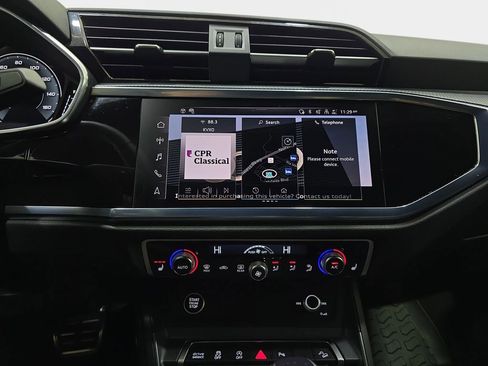 Certified 2025 Audi Q3 2.0T Premium Plus w/ Premium Plus Package image 23