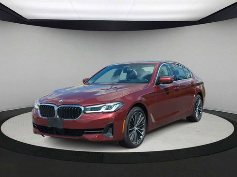 Certified 2023 BMW 540i xDrive w/ Premium Package image 4