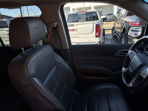 Used 2020 GMC Yukon XL Denali image 14