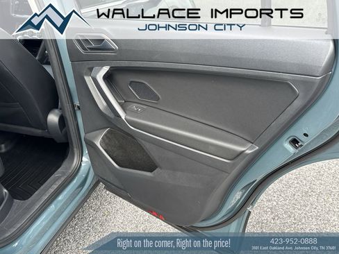 Used 2020 Volkswagen Tiguan SE w/ Panoramic Sunroof Package AWD/4WD image 40