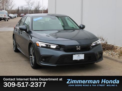Certified 2024 Honda Civic Touring image 3
