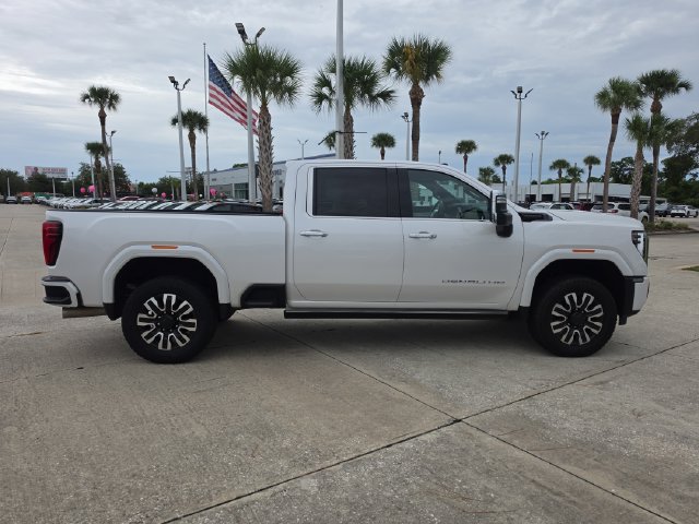 Used 2025 GMC Sierra 2500 Denali Ultimate AWD/4WD image 2