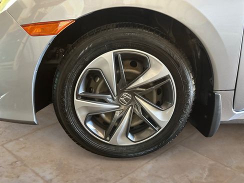 Used 2020 Honda Civic LX image 31