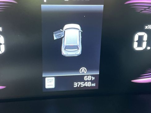 Used 2024 Kia Soul LX w/ Option Group 015 image 27