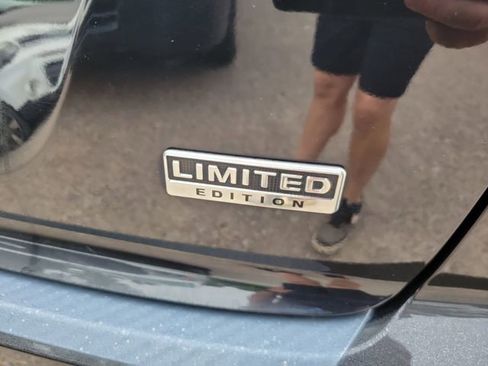 Used 2022 Mitsubishi Eclipse Cross LE FWD image 8