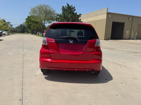 Used 2013 Honda Fit Sport image 3