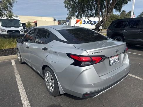 Used 2021 Nissan Versa S image 11