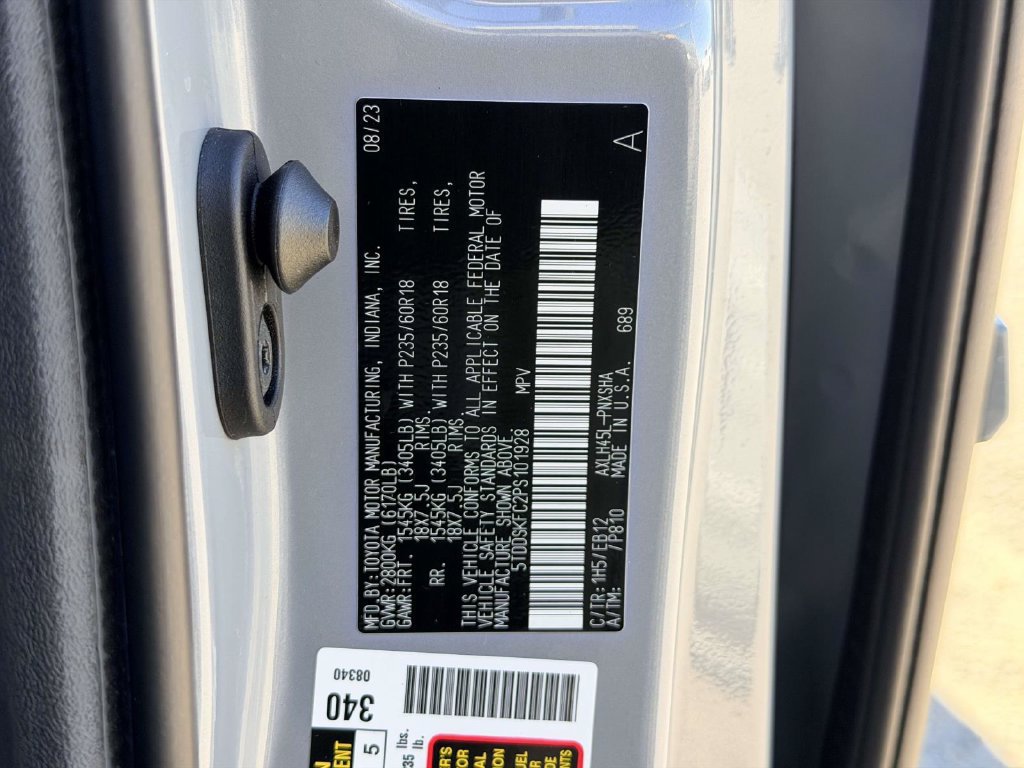 Certified 2023 Toyota Sienna XSE w/ XSE Plus Package AWD/4WD image 26