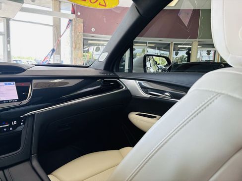 Used 2024 Cadillac XT6 Sport AWD/4WD image 48