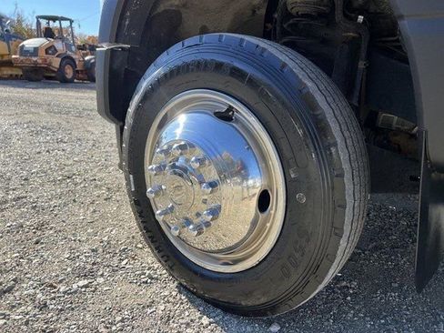Used 2024 Ford F450 XL image 59