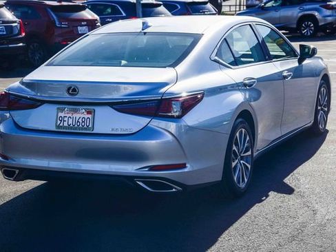 Certified 2023 Lexus ES 350 w/ Accessory Package (Z1) image 7