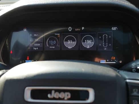 Used 2021 Jeep Grand Cherokee L Limited AWD/4WD image 26