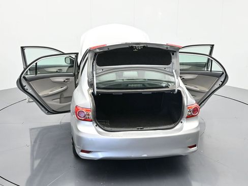 Used 2013 Toyota Corolla LE FWD image 43