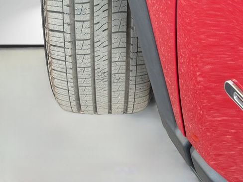 Used 2018 Jeep Compass Latitude w/ Popular Equipment Group image 42