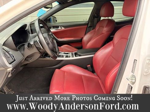 Used 2021 Kia Stinger GT image 9