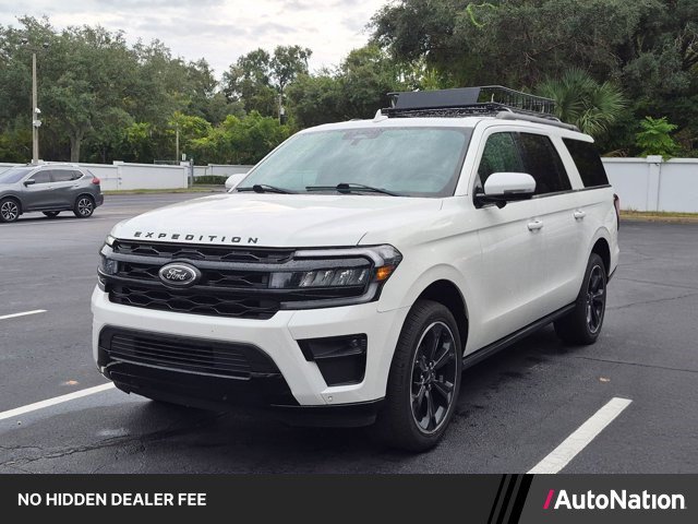 Used 2024 Ford Expedition Max Limited RWD image 1