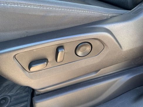 Certified 2024 Chevrolet Silverado 2500 LT image 18