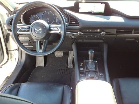 Used 2019 MAZDA MAZDA3 Sedan w/ Premium Package image 10