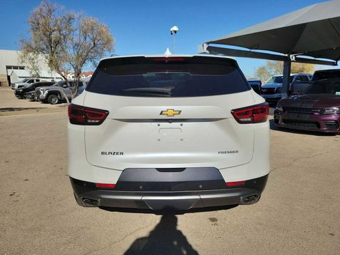 Used 2024 Chevrolet Blazer Premier w/ Enhanced Convenience Package image 5