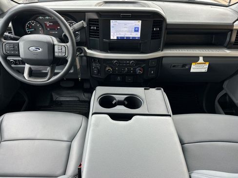 New 2026 Ford F250 XL w/ XL Chrome Package image 10