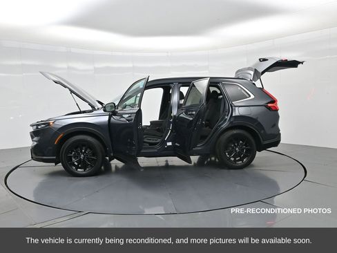 Used 2025 Honda CR-V Sport image 41