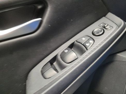 Used 2023 Nissan Sentra SV FWD image 27