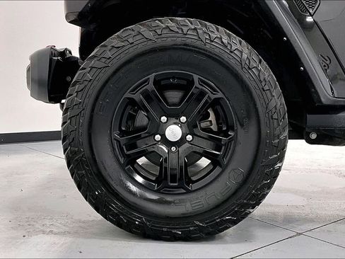 Used 2023 Jeep Gladiator Rubicon w/ Trailer Tow Package image 11