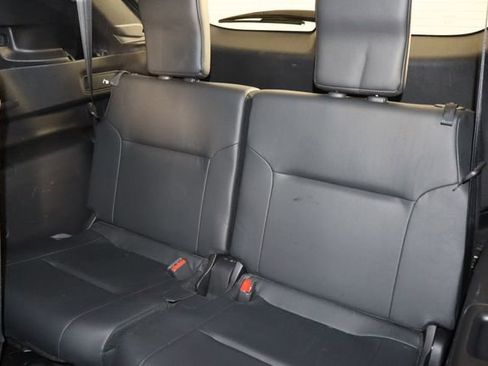 Used 2022 Mitsubishi Outlander SEL AWD/4WD image 17