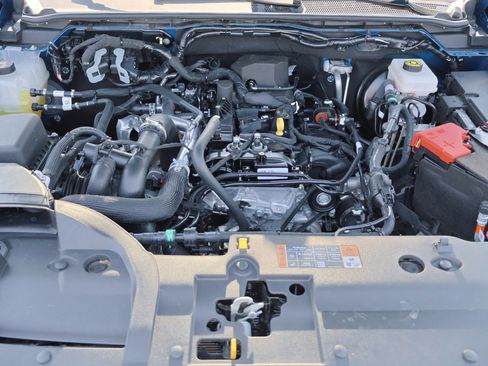 Used 2024 Ford Ranger XLT w/ FX4 Off-Road Package image 39