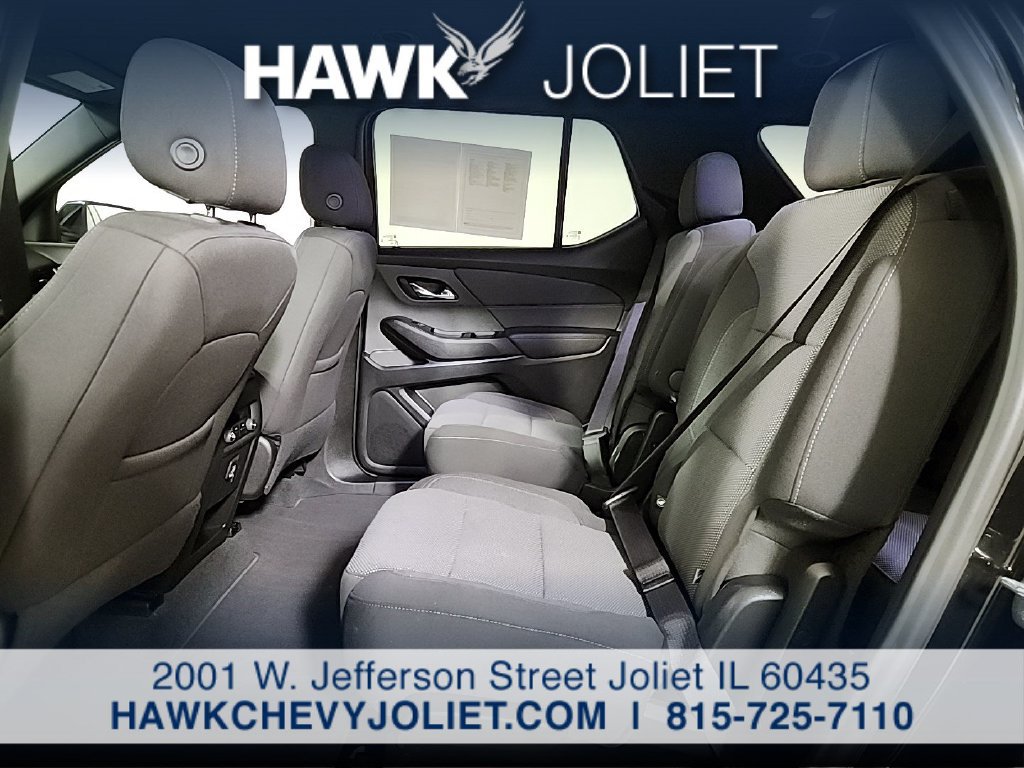 Used 2023 Chevrolet Traverse LT FWD image 12