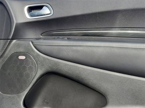 Used 2018 Dodge Durango Citadel w/ Premium Entertainment Group image 17