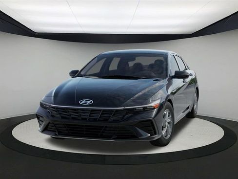 New 2026 Hyundai Elantra SE image 6