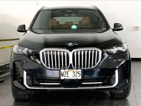 Used 2024 BMW X5 xDrive40i w/ Parking Assistance Package image 3