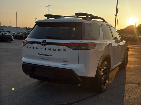 Certified 2025 Nissan Pathfinder Rock Creek AWD/4WD image 5
