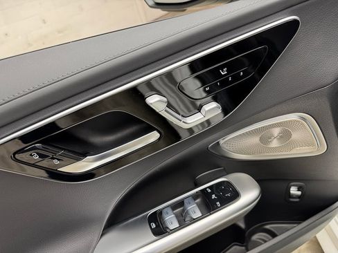 New 2026 Mercedes-Benz C 300 4MATIC Sedan image 11