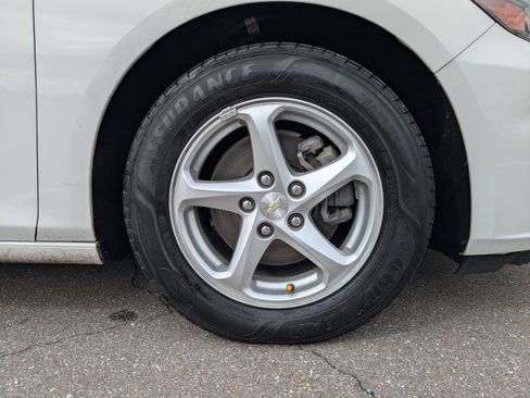 Used 2018 Chevrolet Malibu LS image 10