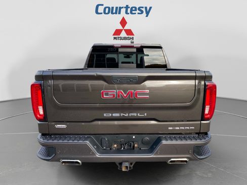 Used 2019 GMC Sierra 1500 Denali w/ LPO, GMC Protection Package AWD/4WD image 4