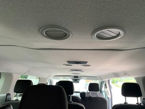 Used 2016 Ford Transit 350 XL RWD image 32