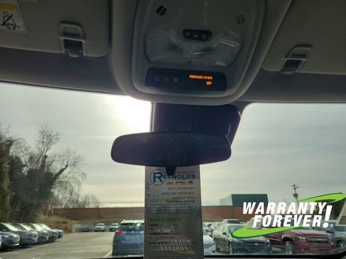 Used 2024 Chevrolet TrailBlazer LT w/ LT Cold Weather Package image 12